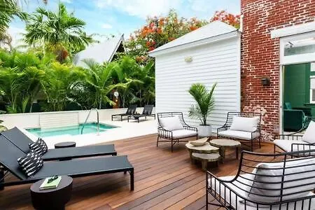 Hotel Carriage House At Grand Maloney Key West Gasthof